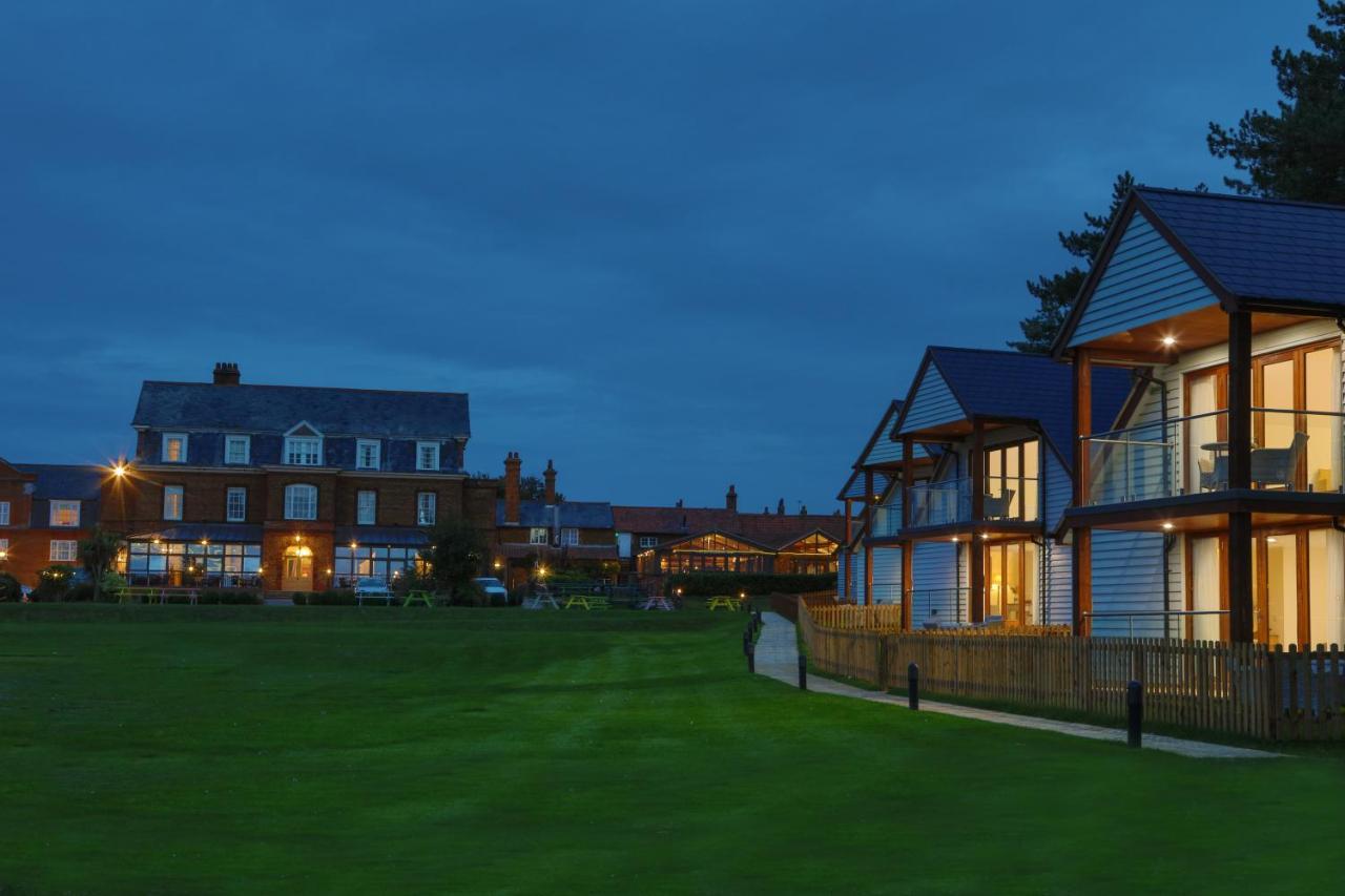 Old Hunstanton Le Strange Arms Hotel 외부 사진